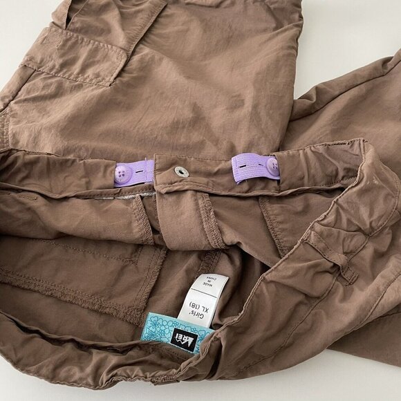 REI Shorts Girls XL (18) Lightweight Cargo Brown Nylon Outdoors Hiking Camping - Picture 8 of 13